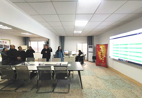 隆回縣政府考察團(tuán)與交發(fā)集團(tuán)交流研討新能源充電項目