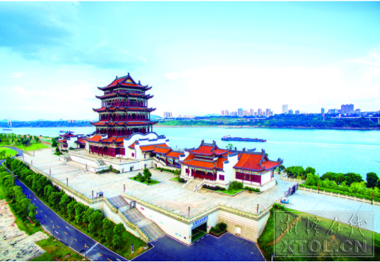 “萬樓興，湘潭興”，萬樓成為湘潭新地標建筑。
